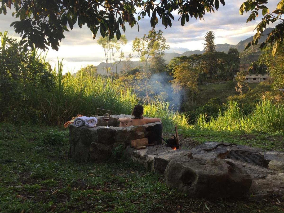 Glamping El Árbol en la Casa Villa San Antonio del Tequendama Esterno foto